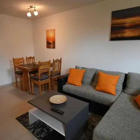 With 2 Bedrooms Holiday home *